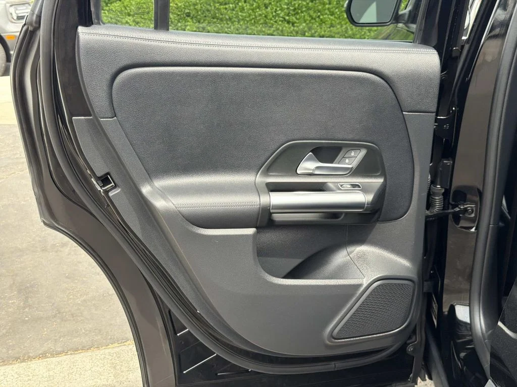 Used 2023 Night Black Mercedes-Benz 250 image 26