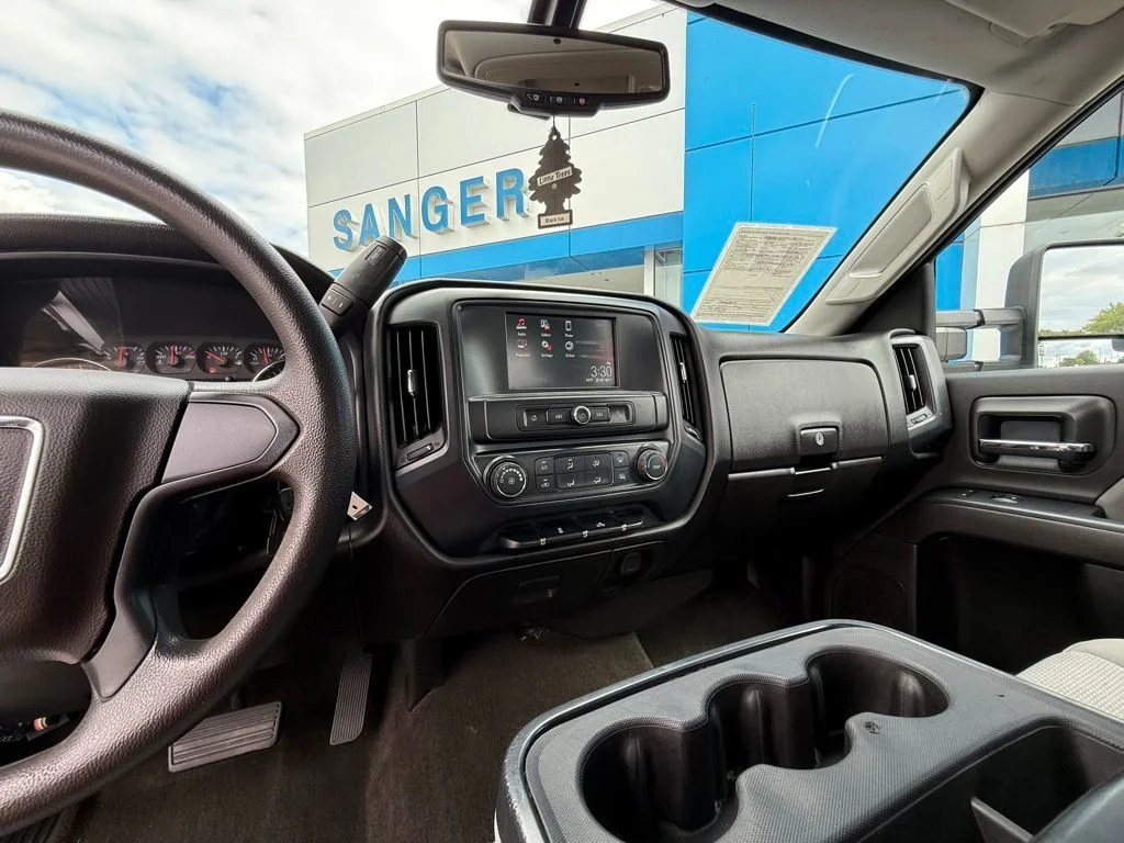 Used 2017 SUMMIT WHITE GMC DOUBL CAB 2WD 144 image 20