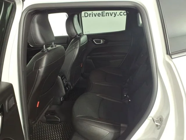 Used 2025 White Jeep Trailhawk image 9