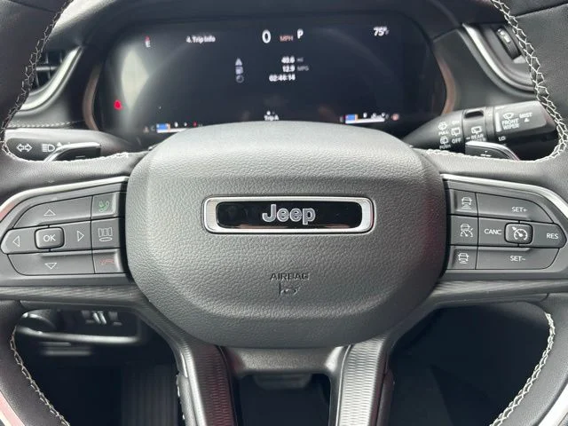 New 2026 Silver Zynith Exterior Paint Jeep Laredo X image 18