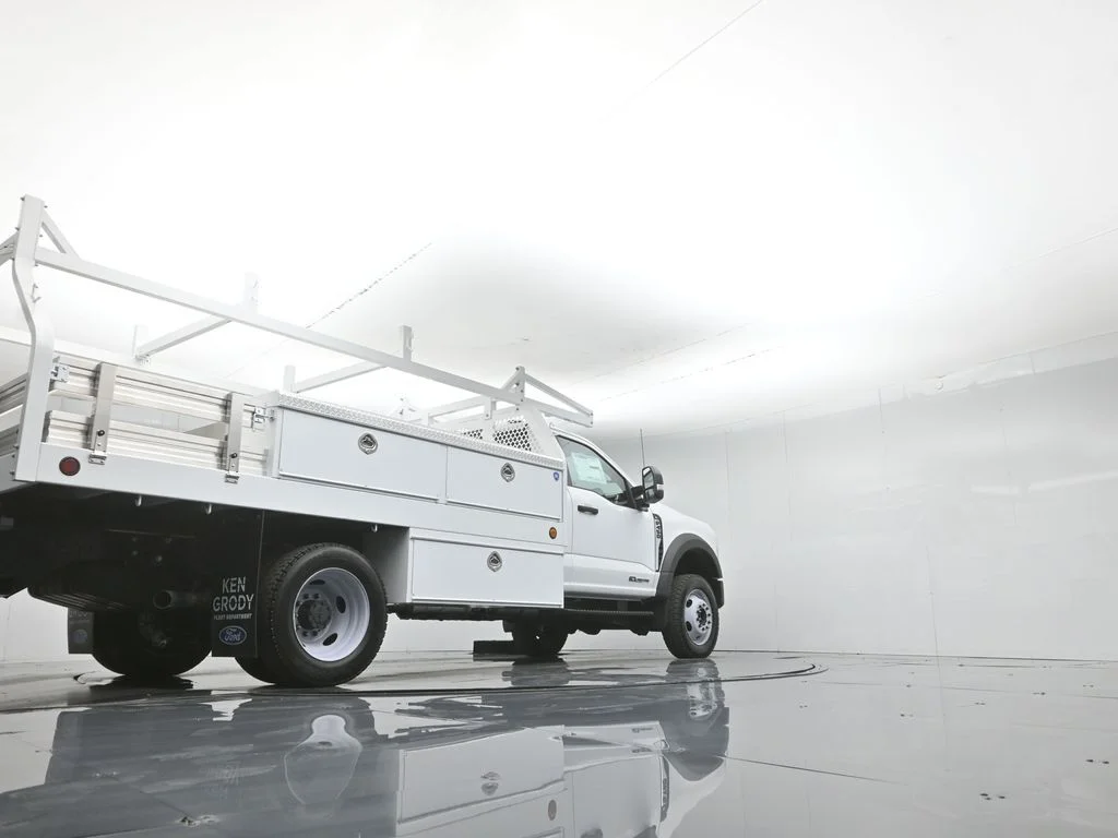 New 2025 Oxford White Ford XL image 46