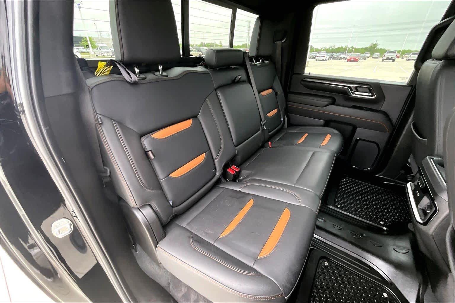 Used 2024 Onyx Black GMC AT4 image 18