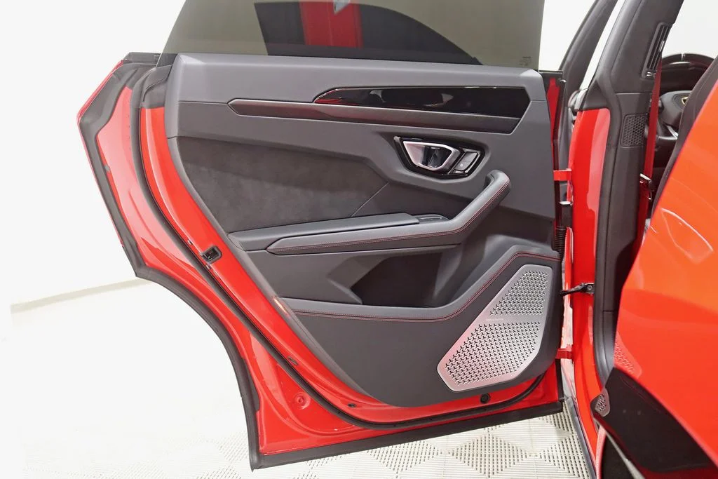 2022 Lamborghini Urus