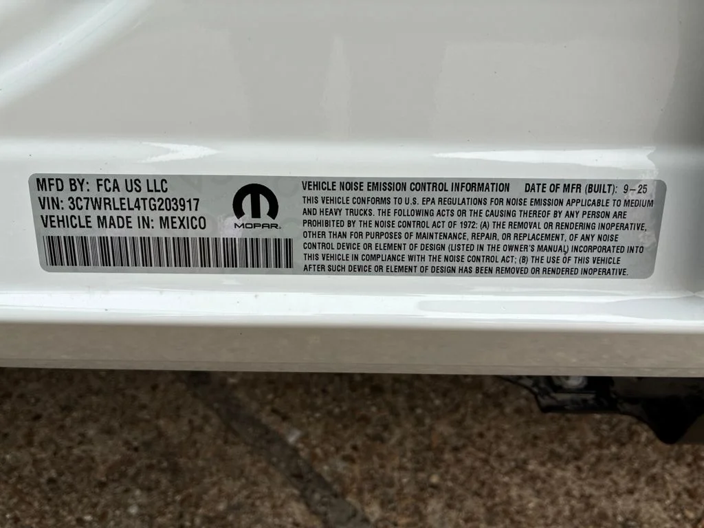 New 2026 Bright White Clear-Coat Exterior Paint RAM Tradesman image 28