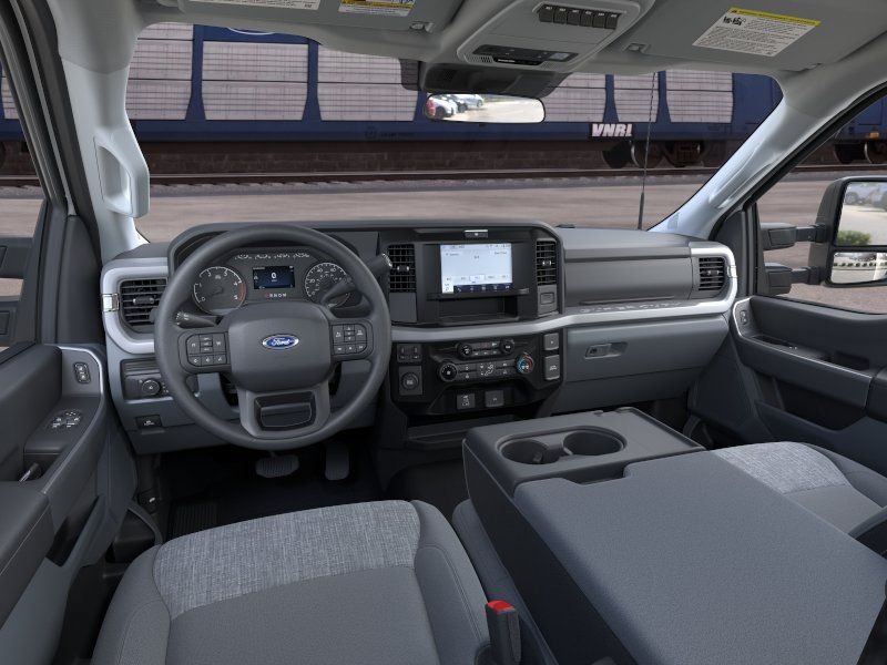 New 2026 White Ford XLT image 9