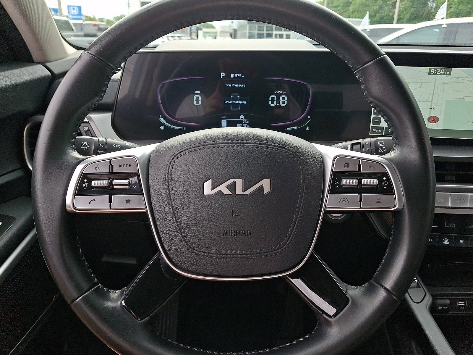 Used 2024 Glacial White Pearl Kia S image 18