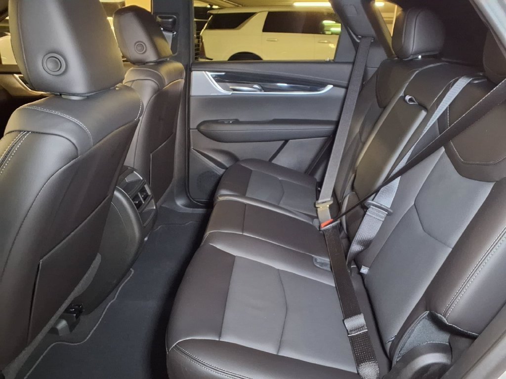 2026 Cadillac XT5 Premium Luxury - Photo 11