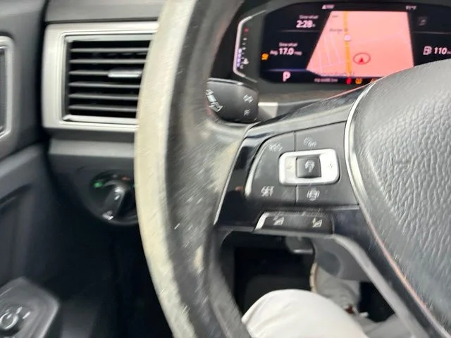 Used 2019 Gray Volkswagen SEL image 18