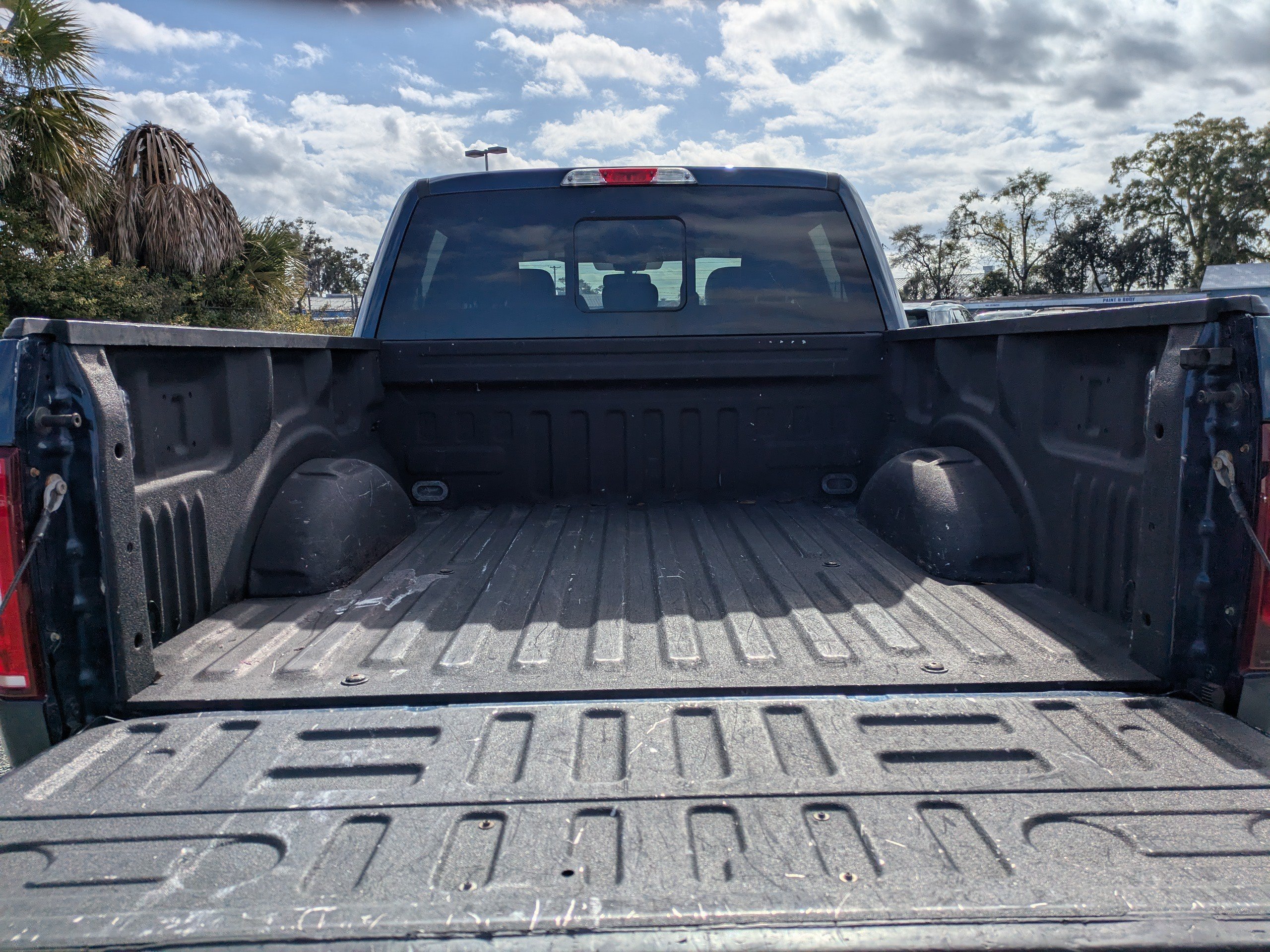 Used 2019 Blue Jeans Metallic Ford XLT image 11