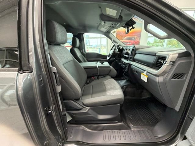 New 2027 Carbonized Gray Metallic Ford F-250® XLT image 47