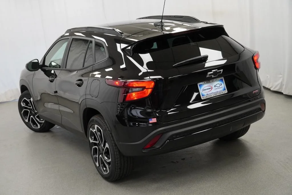 New 2026 Mosaic Black Metallic Chevrolet 2RS image 35