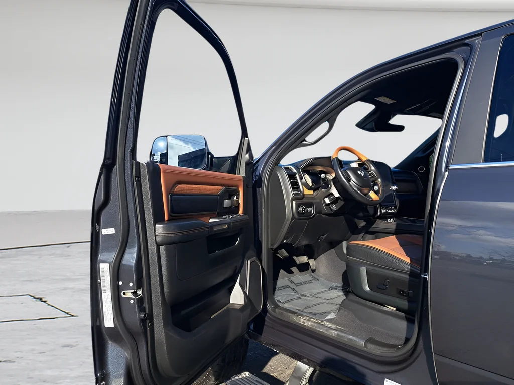 Used 2019 Gray Ram Laramie Longhorn image 9