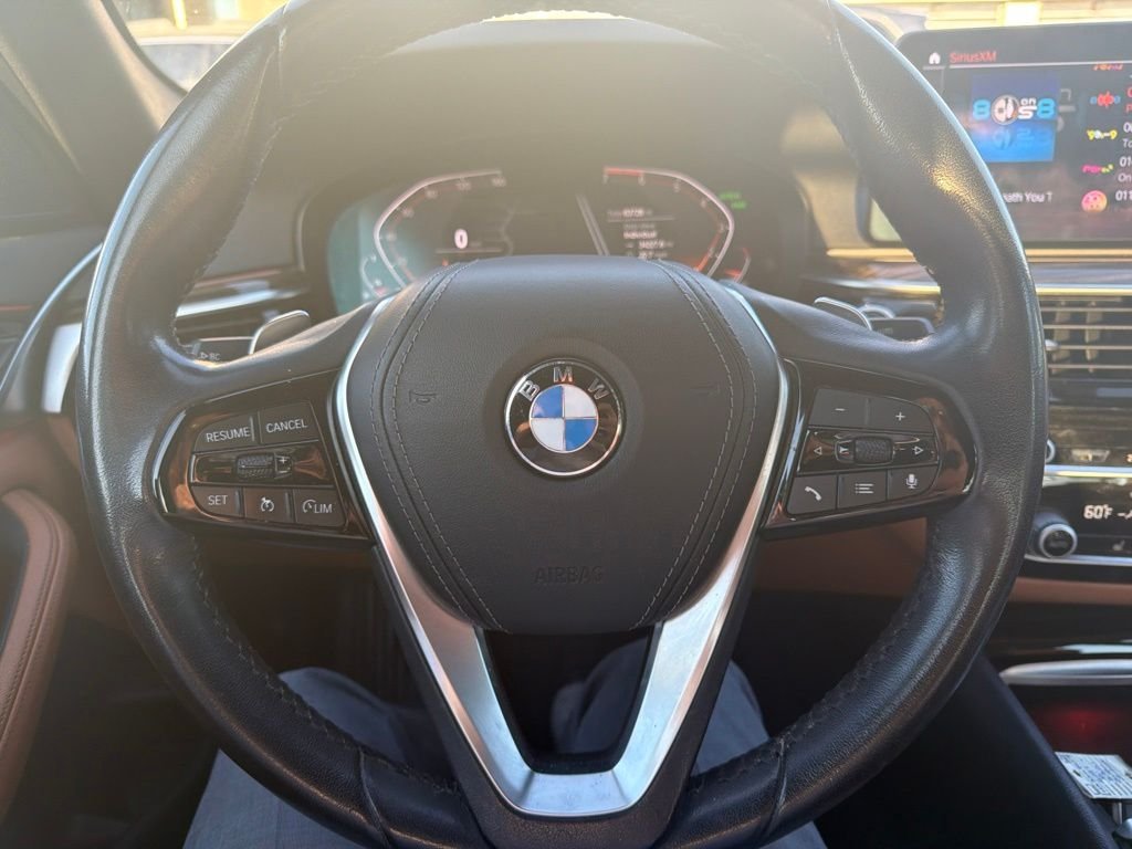 Used 2021 Silver BMW 530i image 2