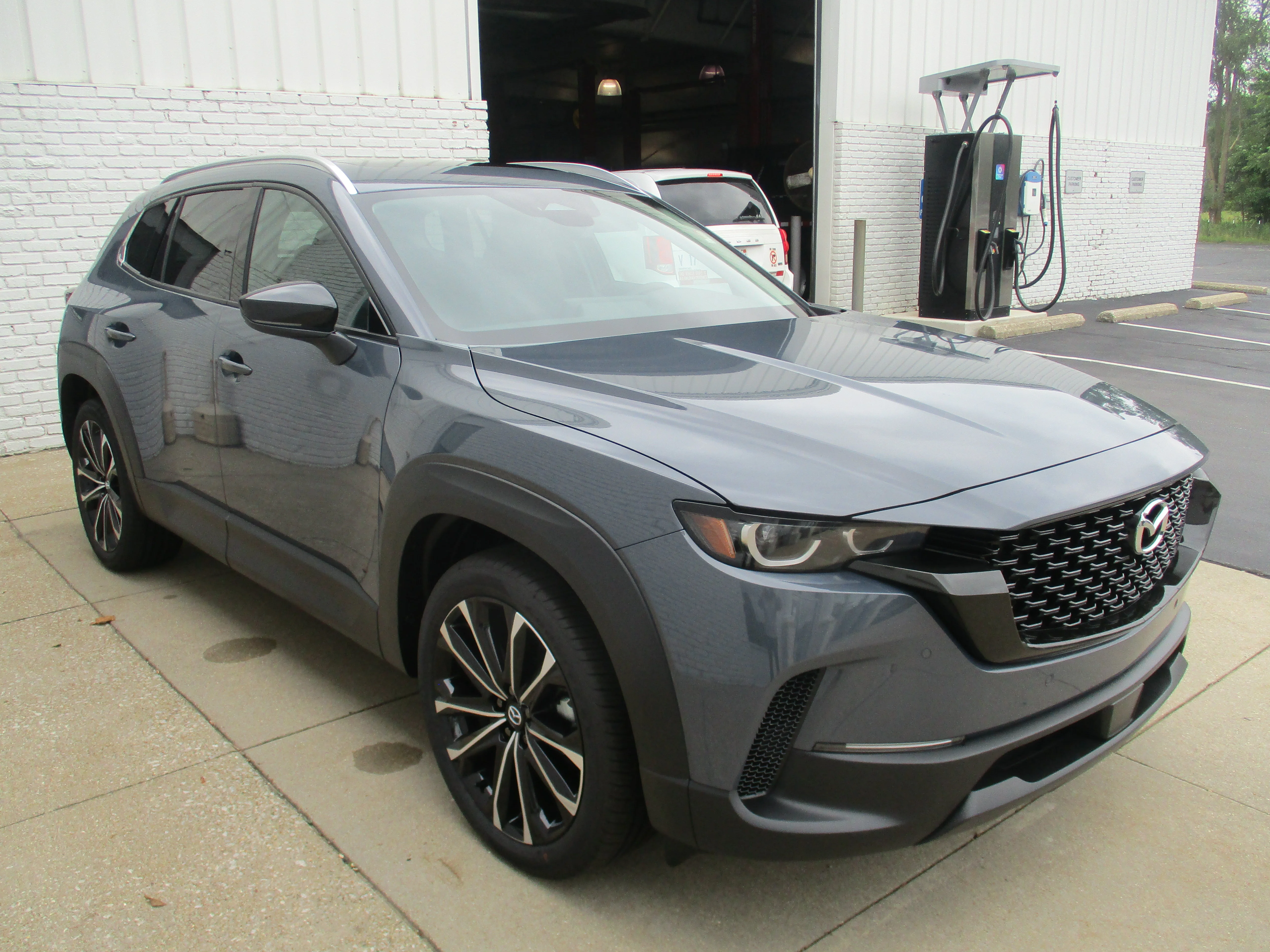 New 2026 Polymetal Gray Metallic Mazda 2.5 S Premium image 2