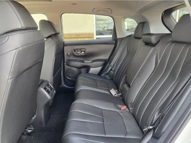 New 2026 Platinum White Pearl Acura Base image 6