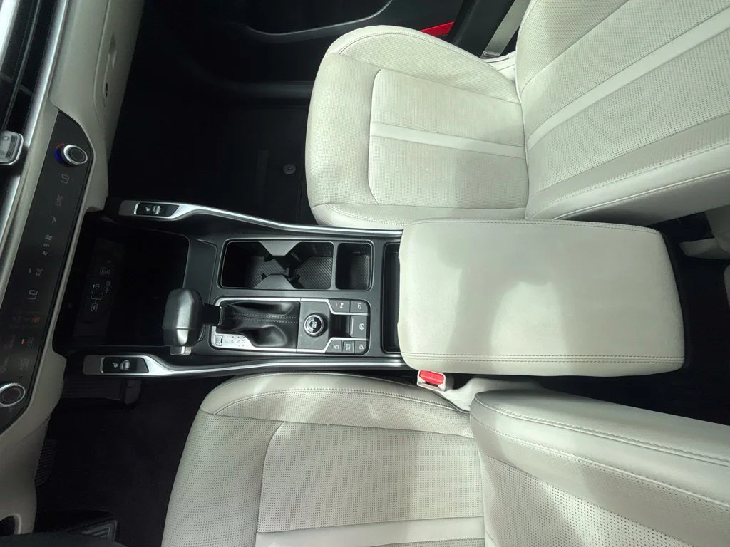 Certified Used 2024 Black Kia S image 16