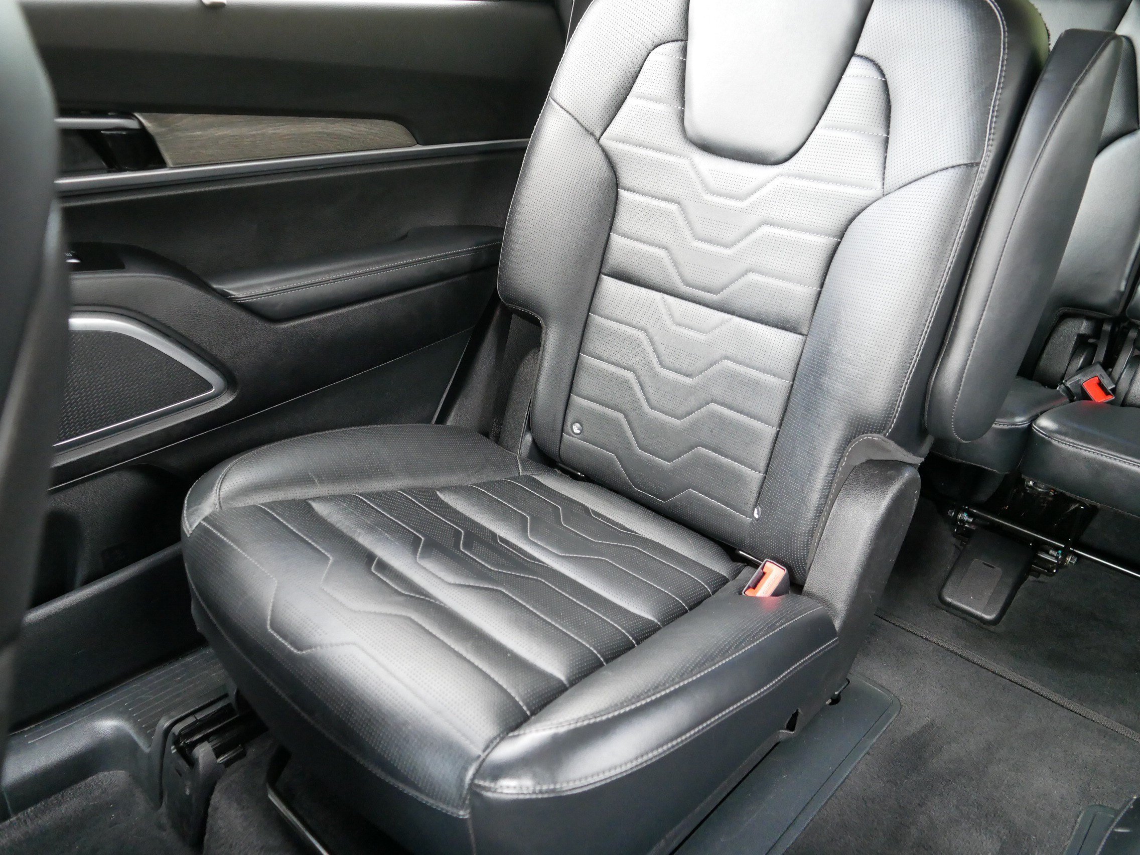 Used 2022 Black Copper Kia SX image 12