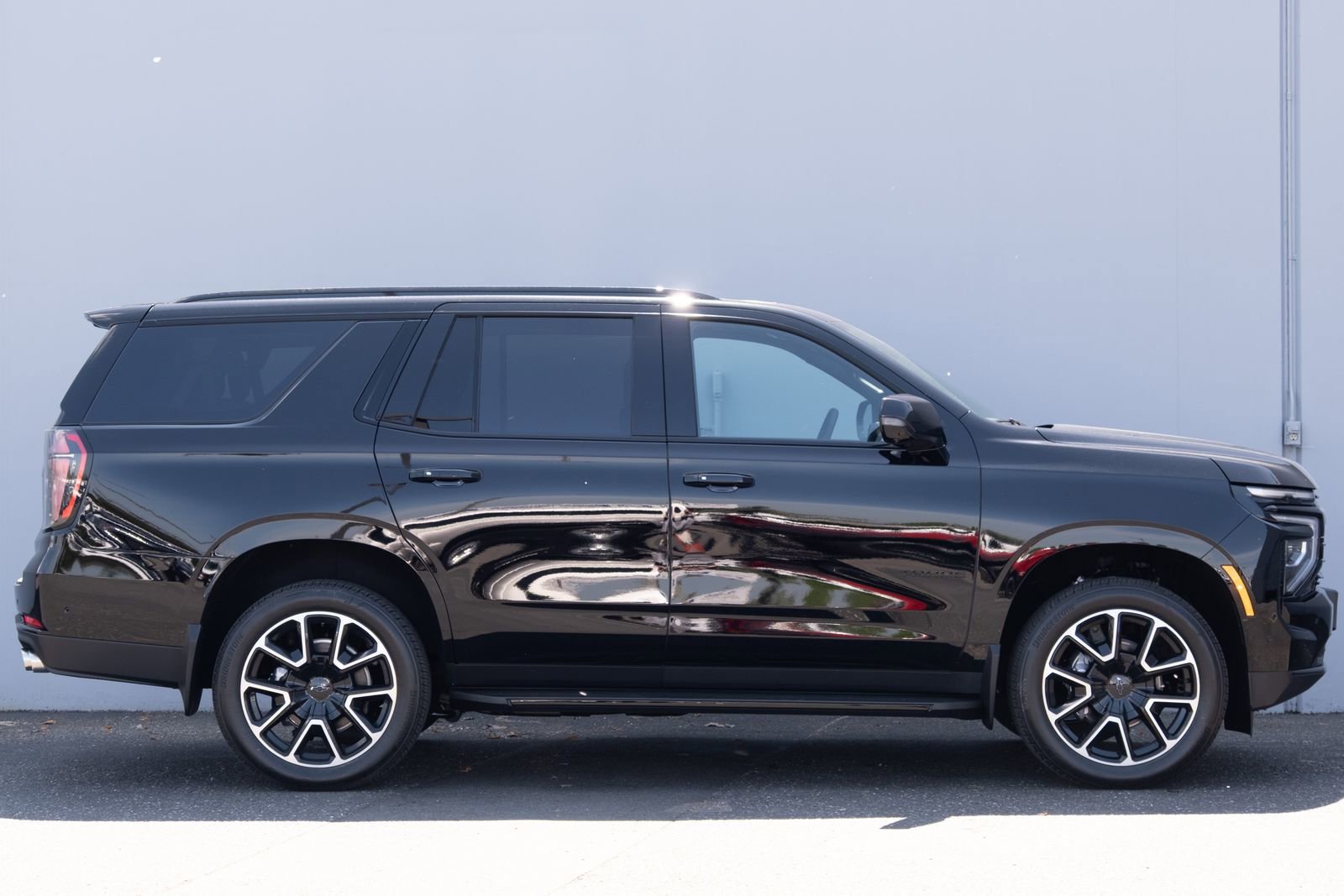 2026 Chevrolet Tahoe RST - Photo 32