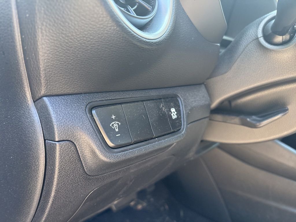 Used 2023 Blue Kia LXS image 16