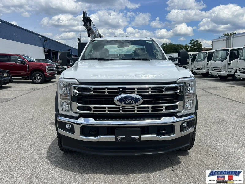 2025 Ford F-600 Super Duty Chassis Cab XL - Photo 3