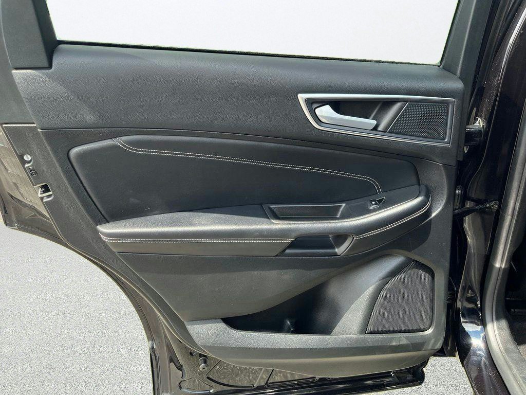 Used 2023 Black Ford Titanium image 22