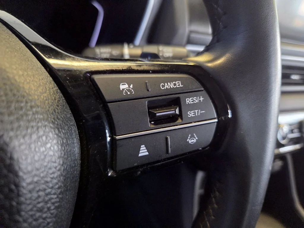 2025 Honda Pilot EX-L - Photo 38