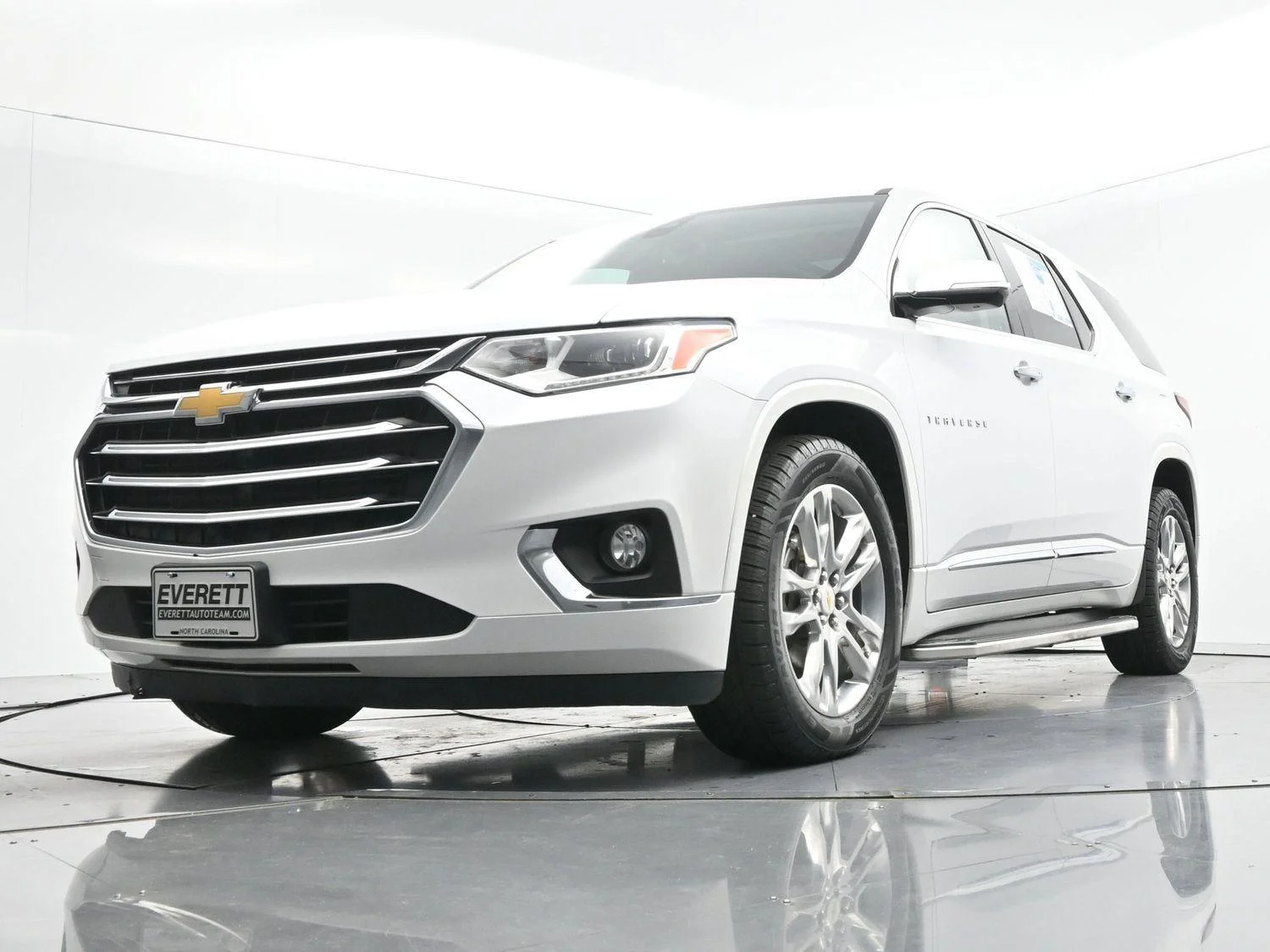 Used 2019 IRIDESCENT PEARL TRICOAT Chevrolet High Country image 56