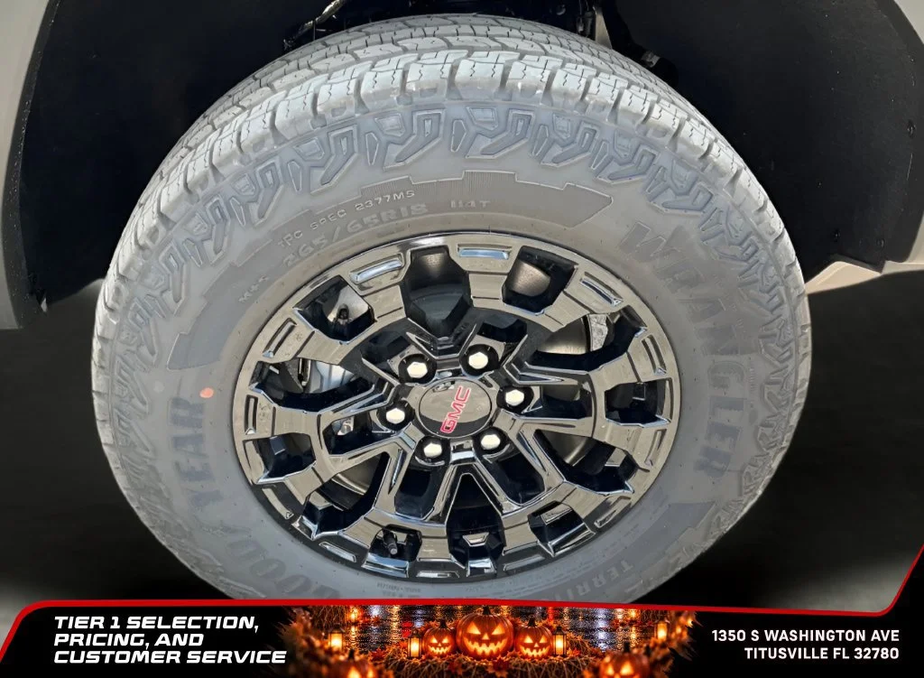 New 2026 Summit White GMC Elevation image 17