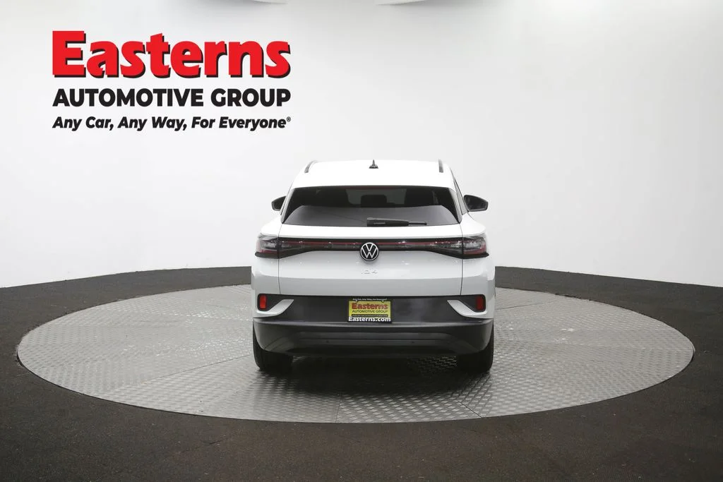 Used 2023 White Volkswagen Pro image 34