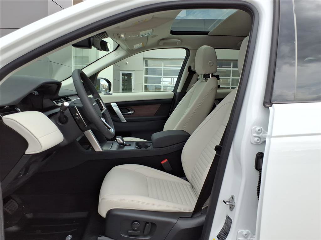2025 Land Rover Discovery Sport S - Photo 10