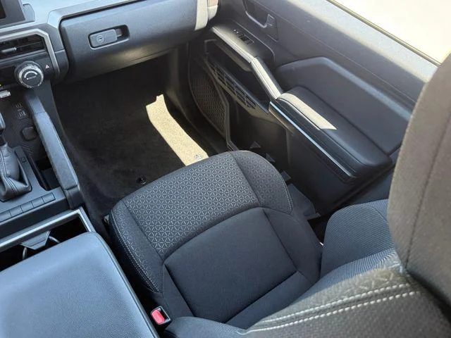 Certified Used 2026 UNDERGROUND Toyota SR5 image 59