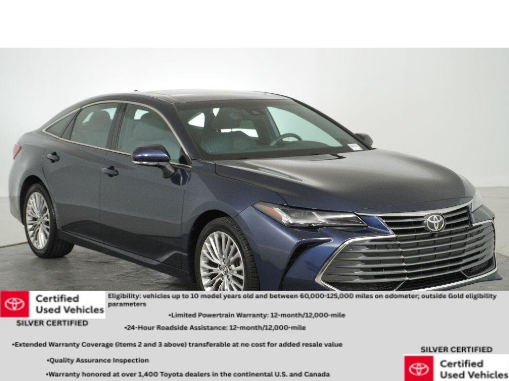 2019 Toyota Avalon Limited's photo