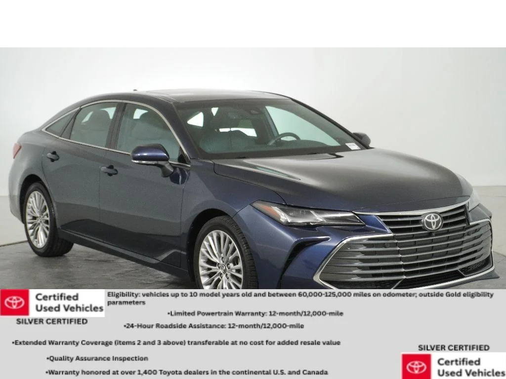 2019 Toyota Avalon Limited's photo