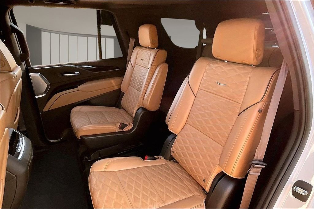 Used 2024 White Cadillac Sport image 28