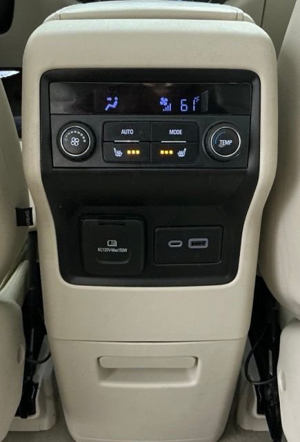 Used 2020 Black GMC Denali image 18