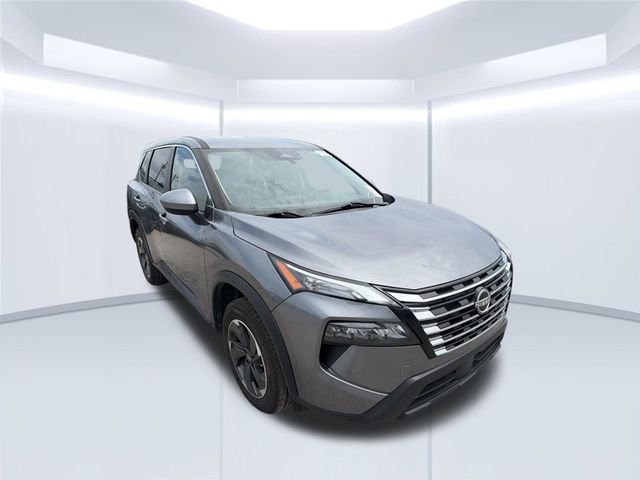 Used 2024 Gray Nissan SV image 3