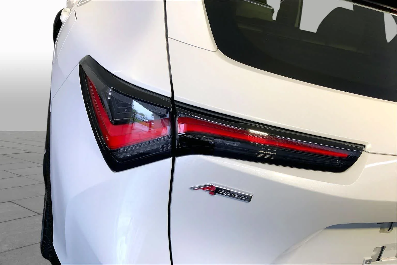 Certified Used 2025 Platinum White Pearl Acura With A-Spec Advance Package image 28