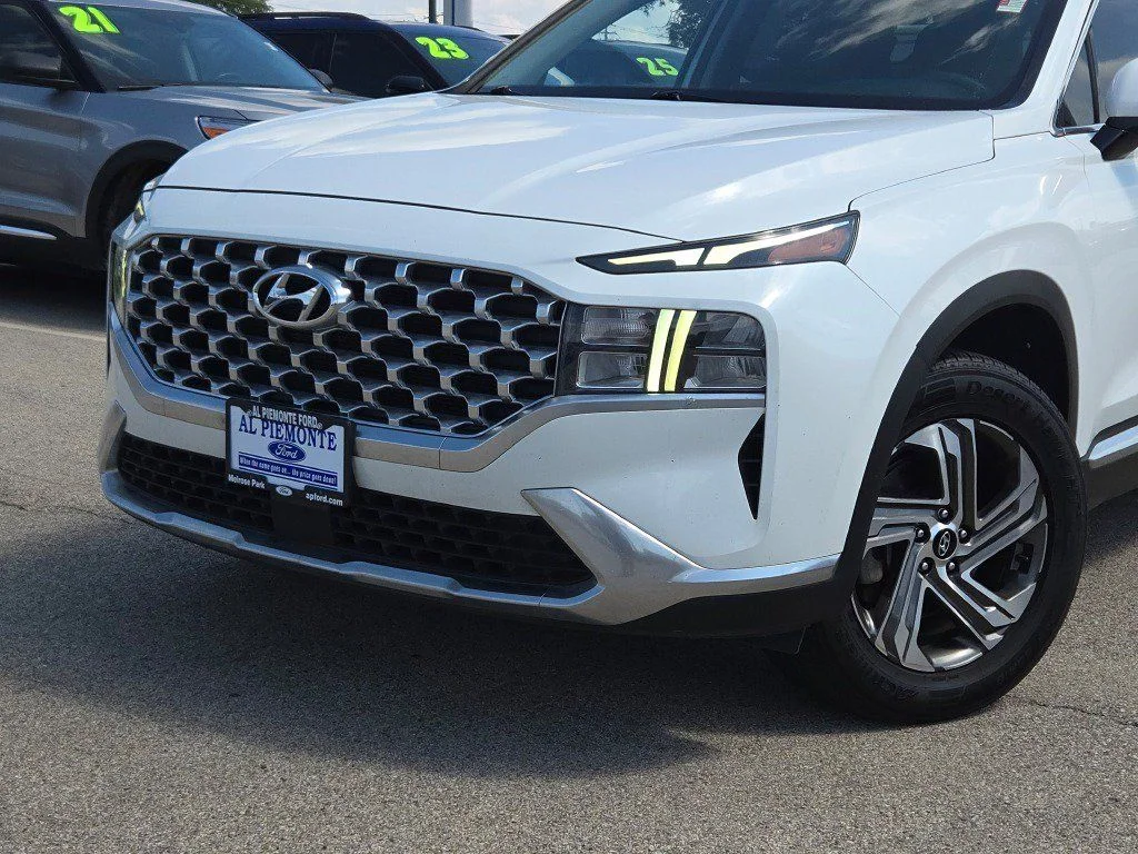 Certified Used 2022 Quartz Hyundai SEL image 2