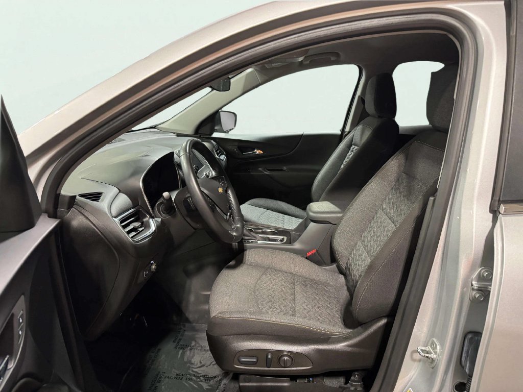 Used 2022 Silver Chevrolet LT image 20
