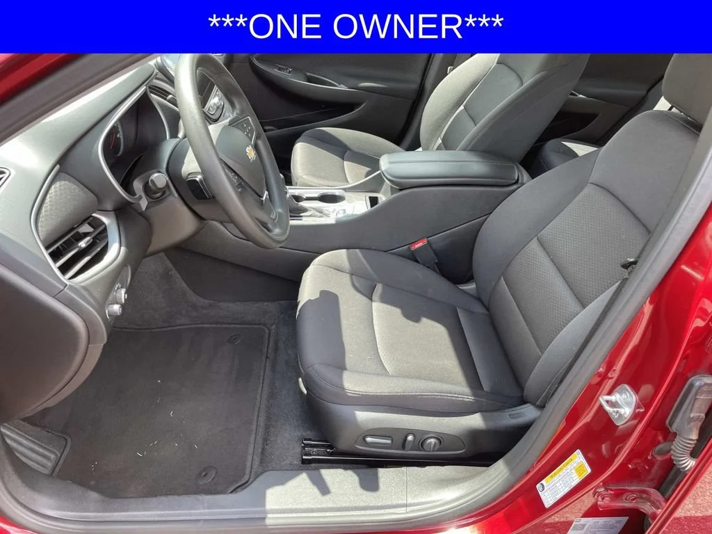 Used 2025 Radiant Red Tintcoat Chevrolet 1LT image 16