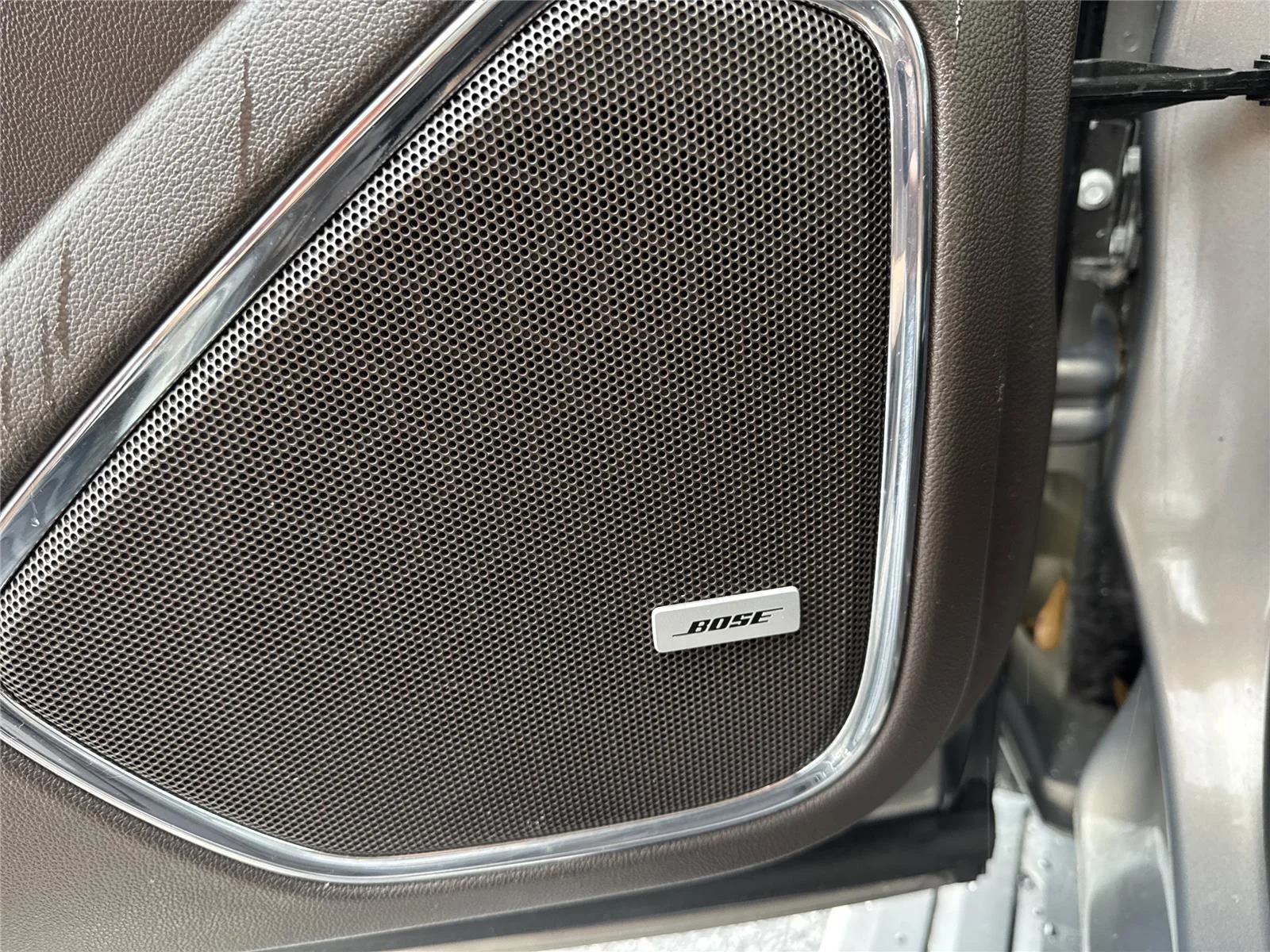 Used 2019 PEPPERDUST METALLIC GMC Denali image 20