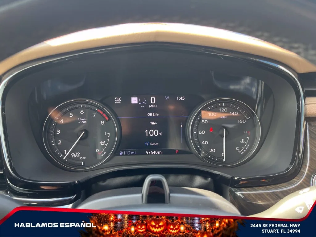 Used 2023 CRYSTAL WHITE TRICOAT Cadillac AWD Premium Luxury image 28