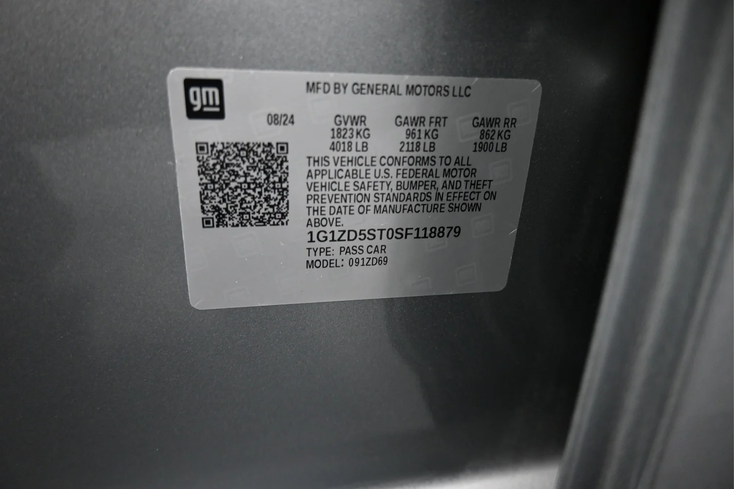 Used 2025 Gray Chevrolet LT image 22