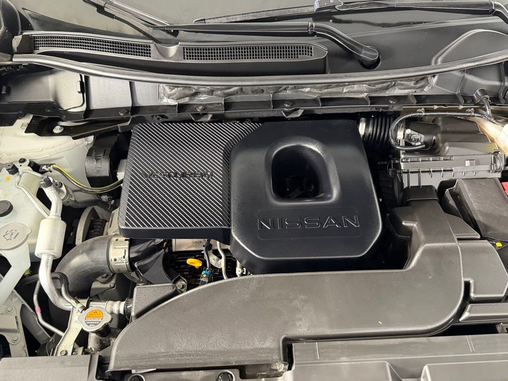 Used 2025 White Nissan SV image 35