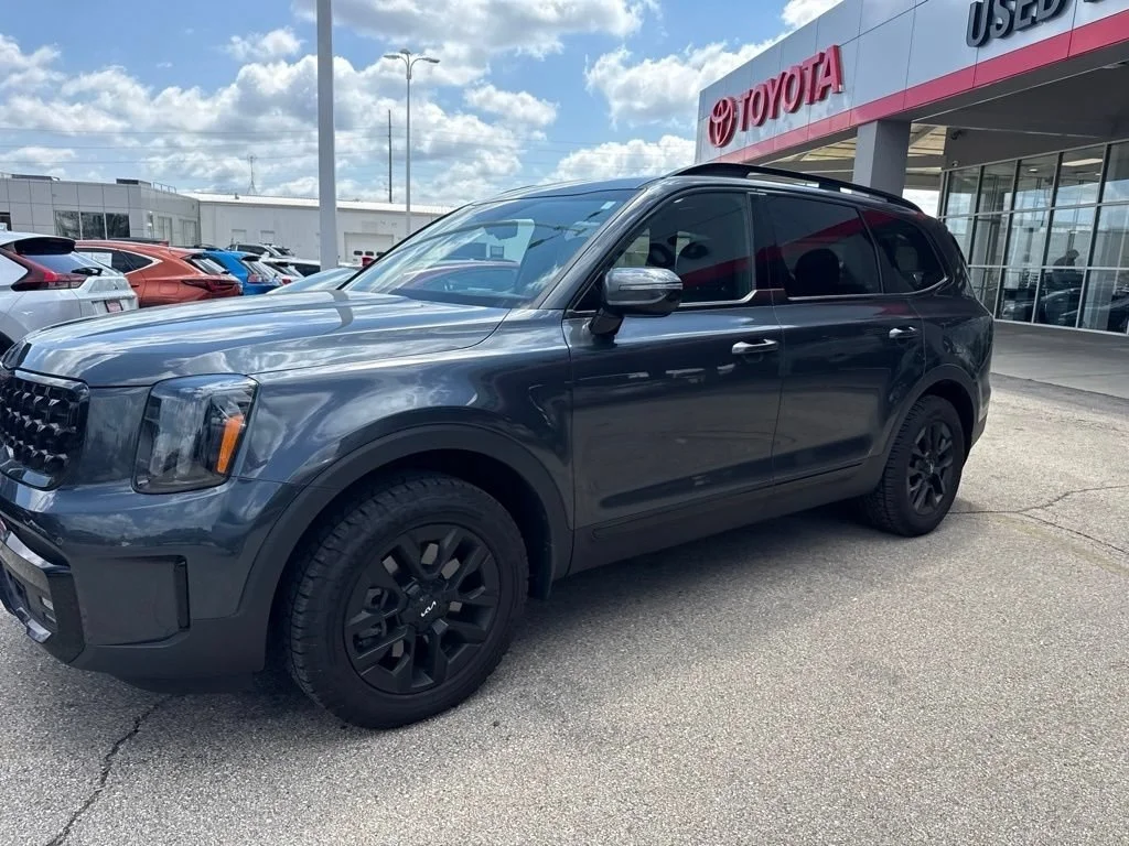 Used 2024 Gravity Gray Kia SX-Prestige X-Pro image 8