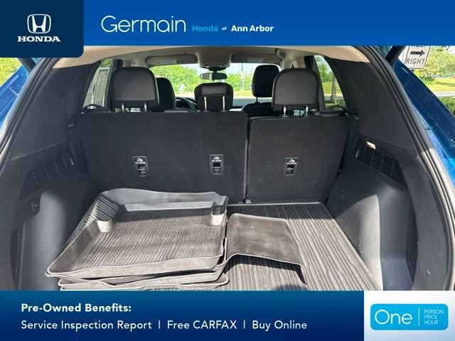 Used 2020 Green Metallic Ford SEL image 10