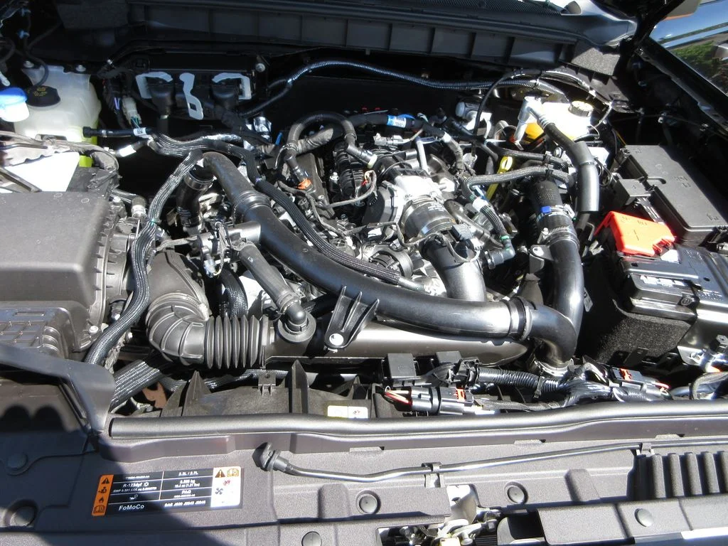 New 2026 Shadow Black Ford Outer Banks image 28