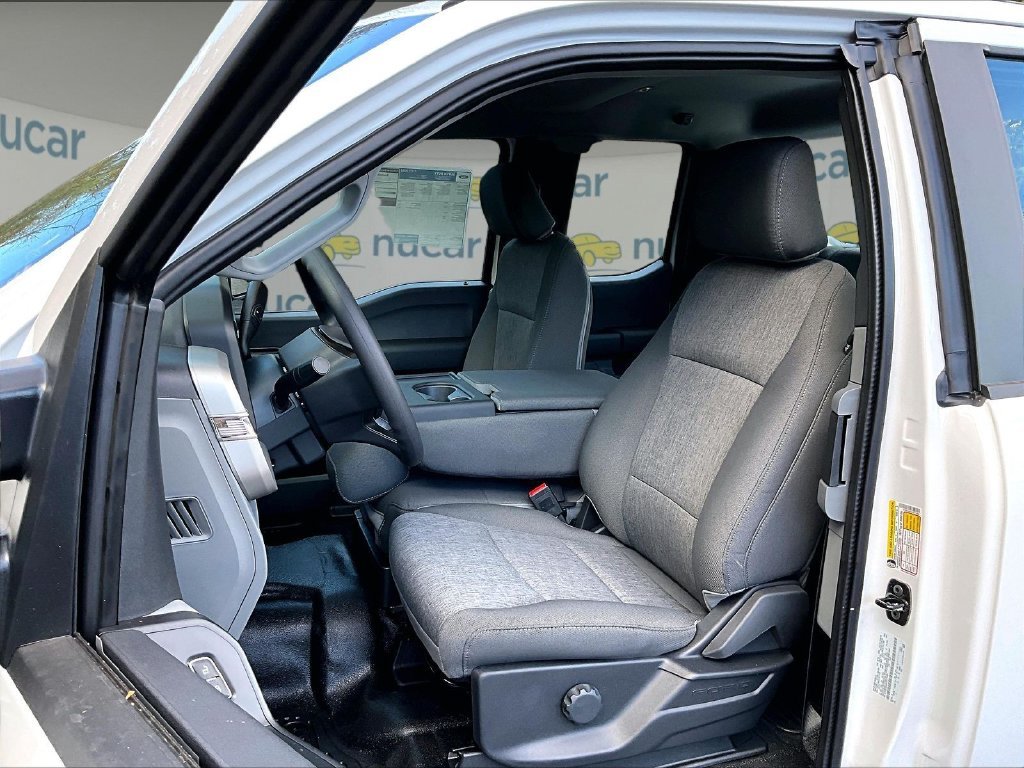 New 2027 Oxford White Ford XL image 10
