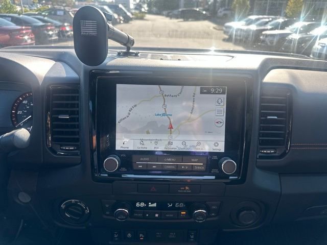 Used 2022  Nissan PRO-4X image 21