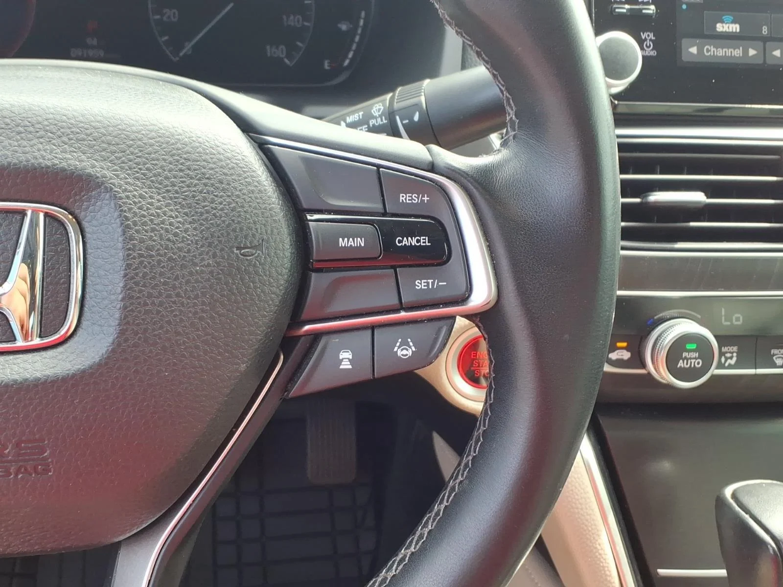 Used 2019 Radiant Red Metallic Honda EX-L image 18